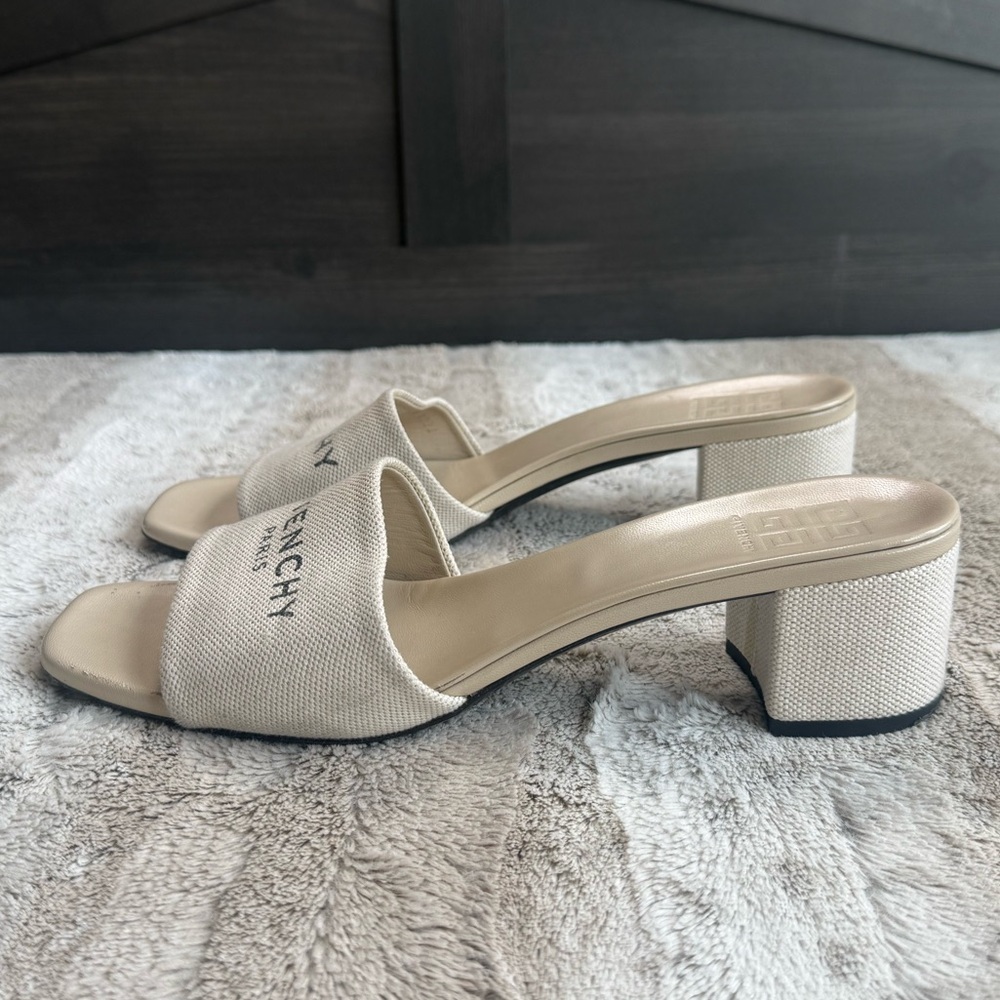 GIVENCHY 4g Slide Sandal In Beigeblack 41.5 - Picture 8 of 13
